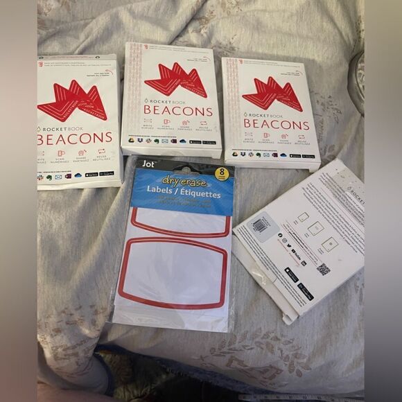 4 packs beacons by rocketbook + dry erase labels - smart whiteboard chalkboard - Picture 1 of 4